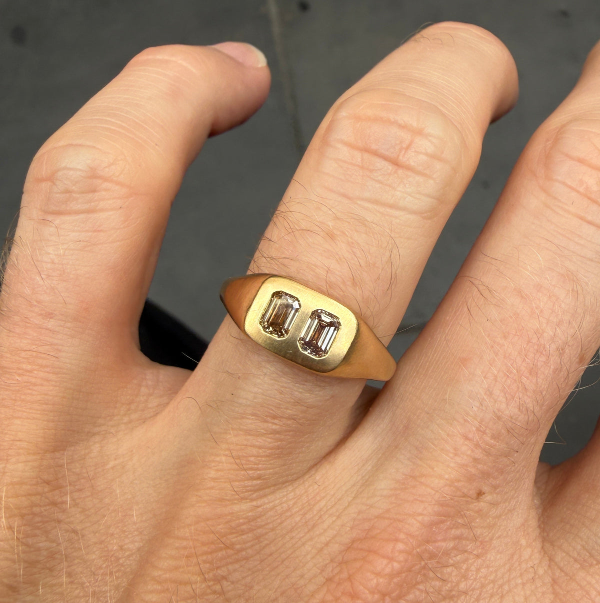 BROWN BUG RING