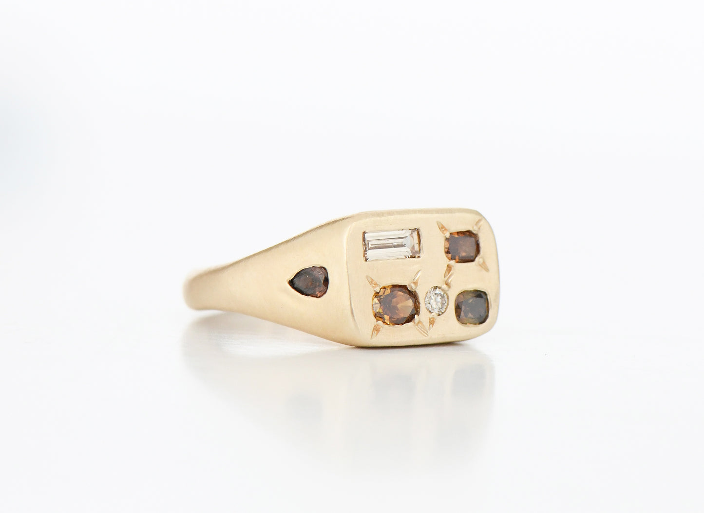 BROWN SEGMENT RING