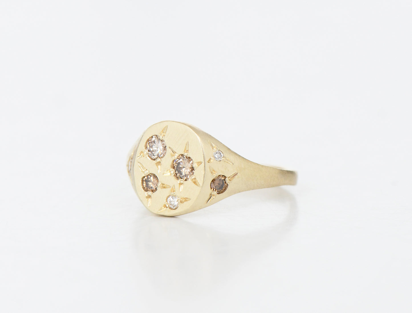CHAMPAGNE NEAPOLITAN RING