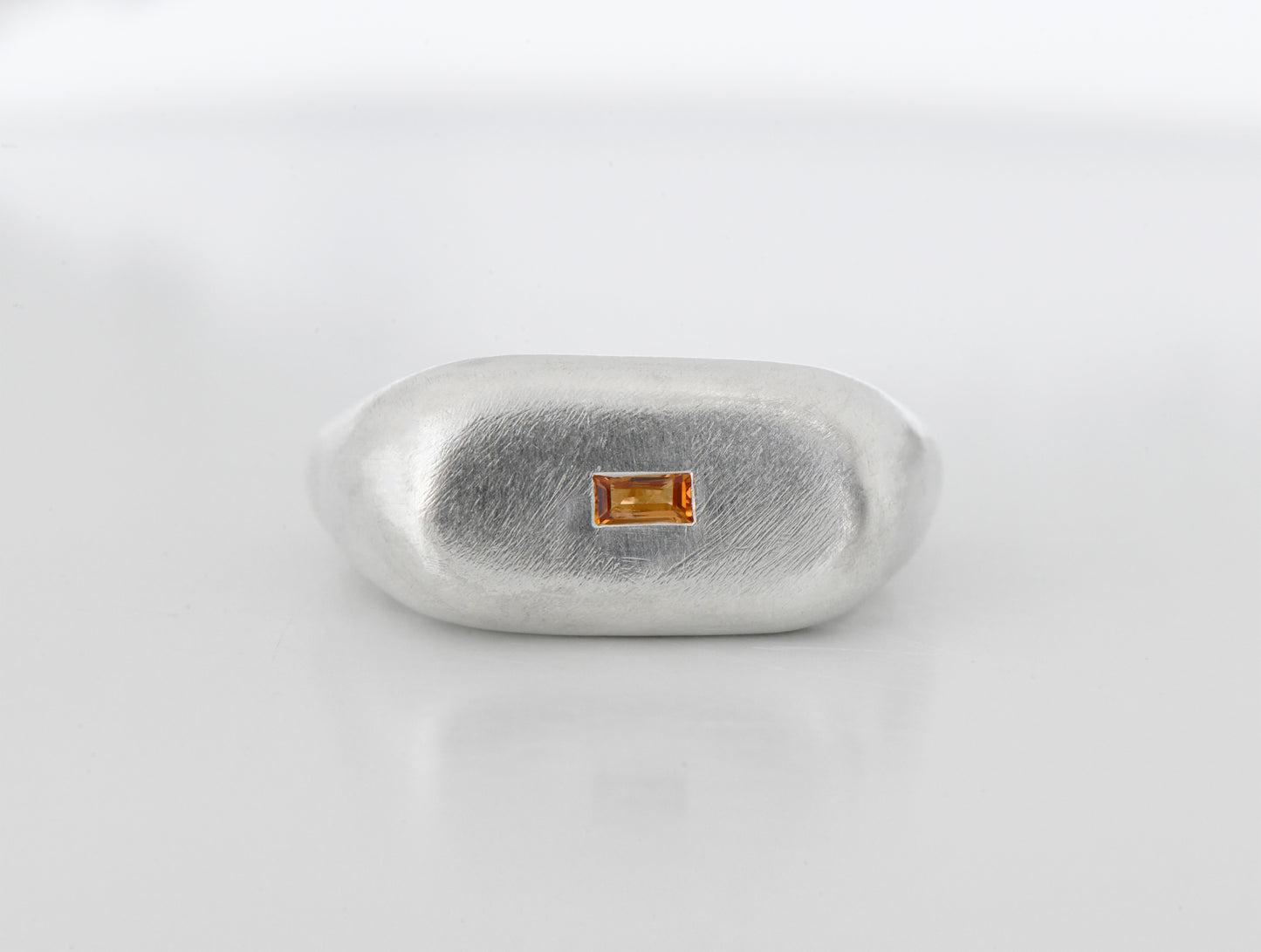 MUSEUM RING
