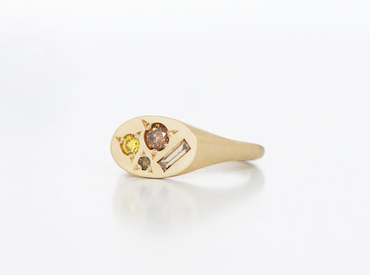 GOLDEN OVAL RING