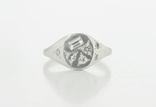 White Treasure ring