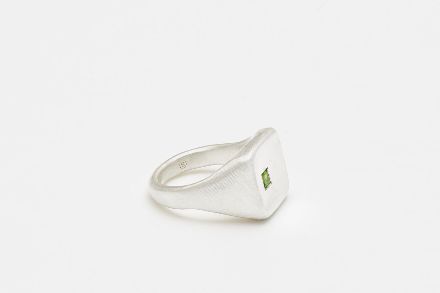 Tablet ring green