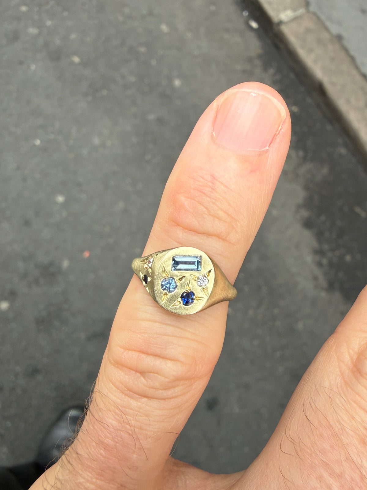BLUE NEAPOLITAN RING