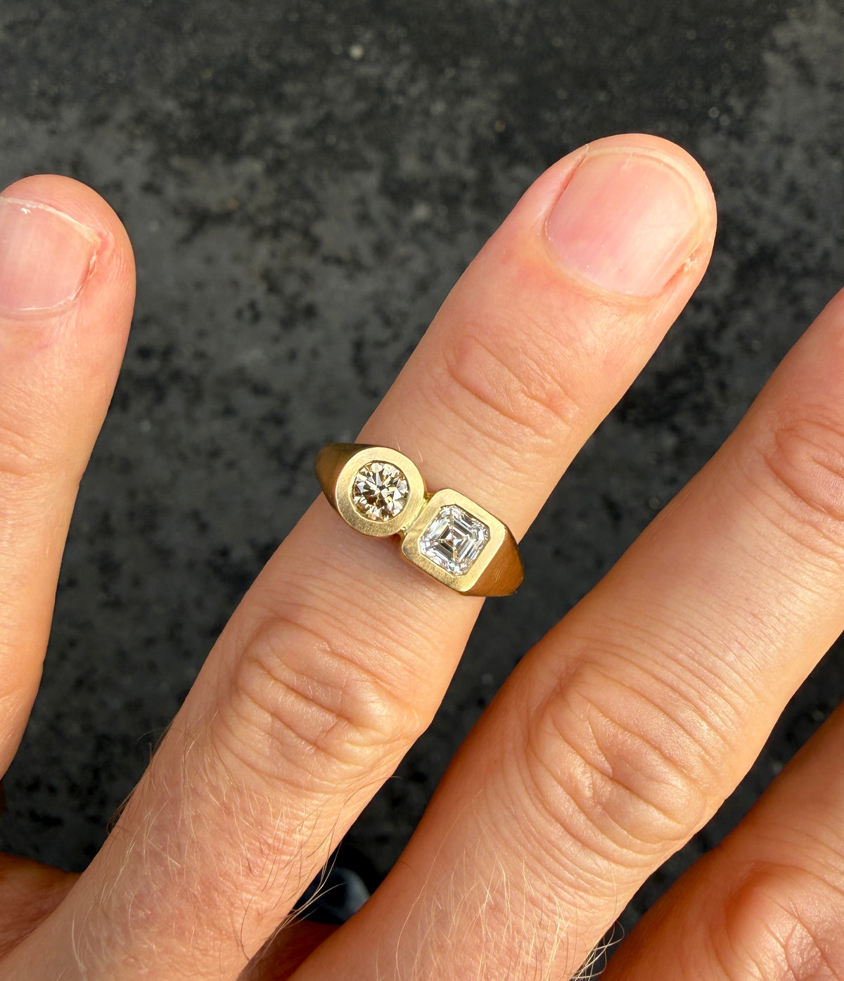CHAMPAGNE DUO RING