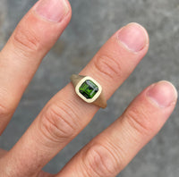 SOFT BLOCK GREEN RING