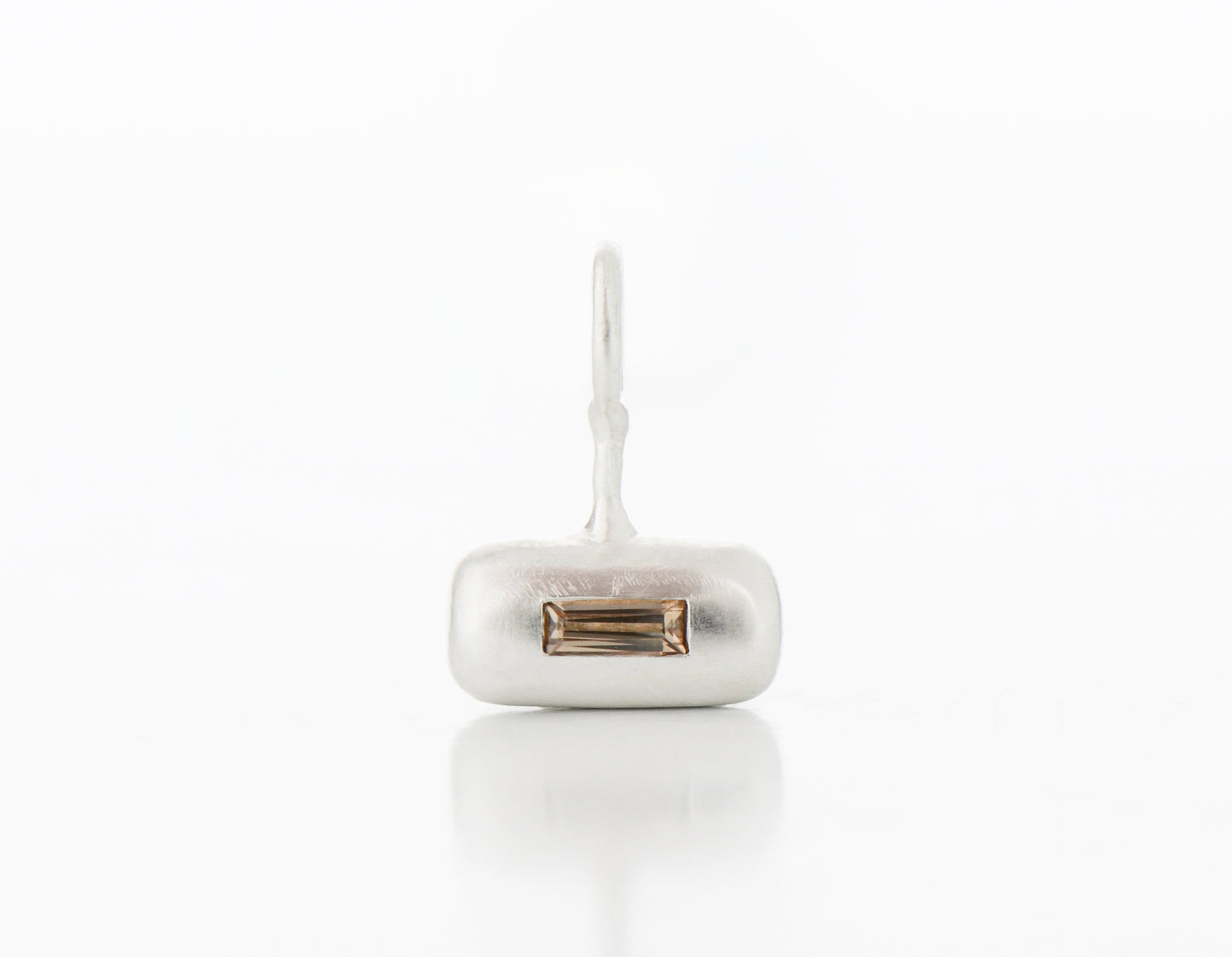 BARREL PENDANT