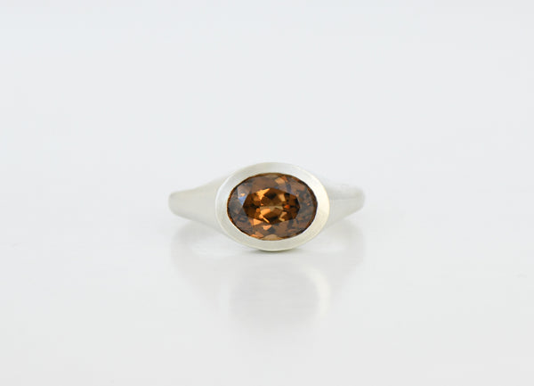XL OVAL ZIRCON RING