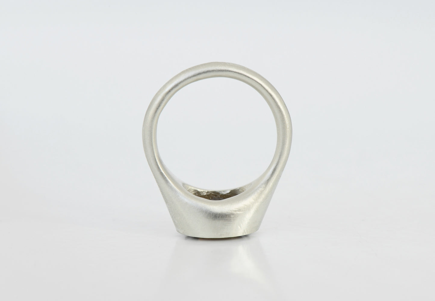 XL OVAL ZIRCON RING
