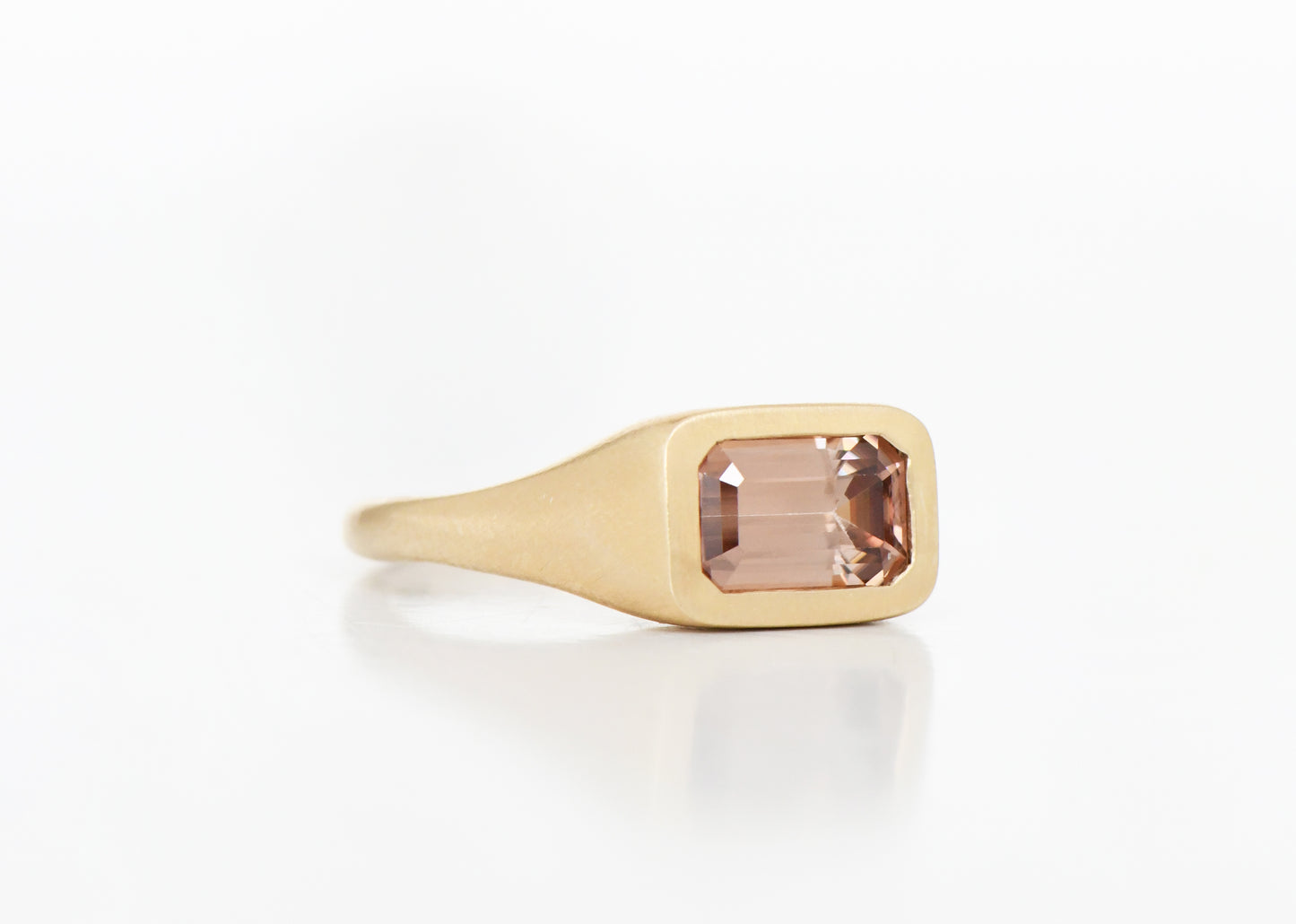 ZIRCON CUSHION RING
