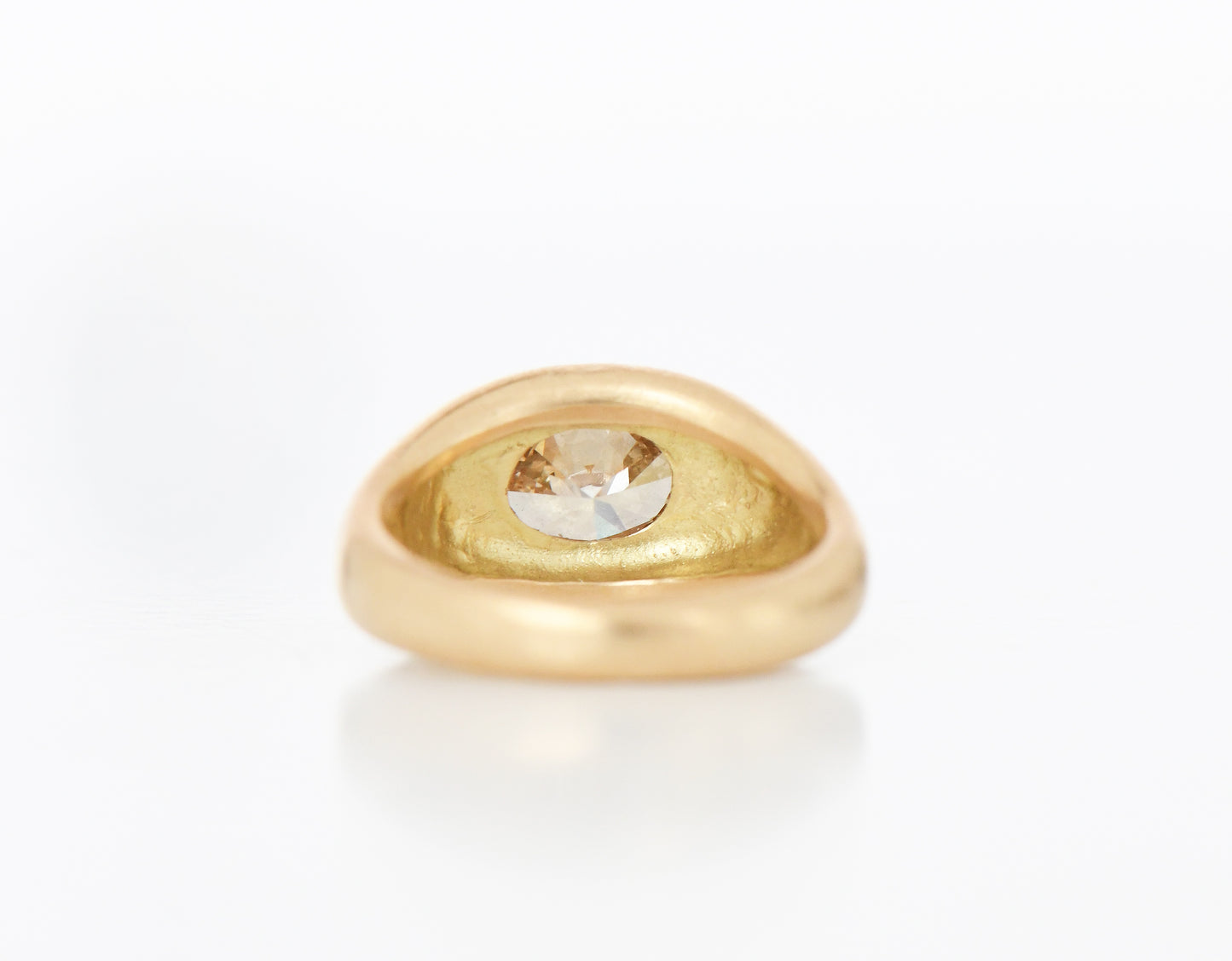 C4 CHAMPAGNE BOMBE RING