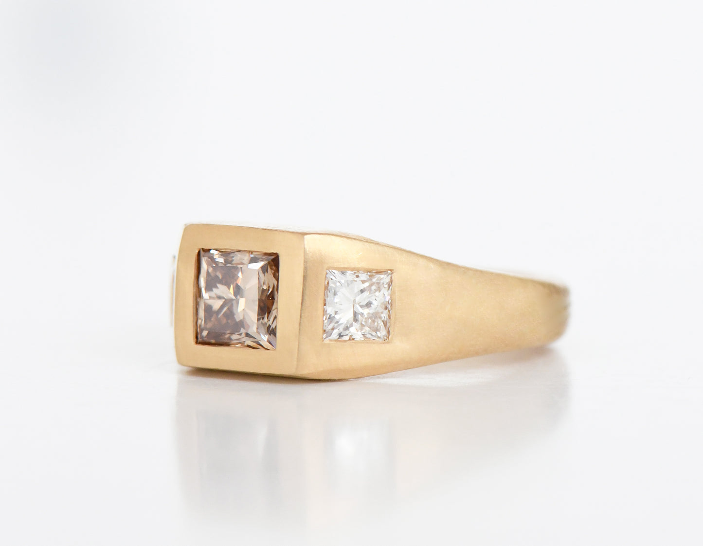 TRIPLE RING