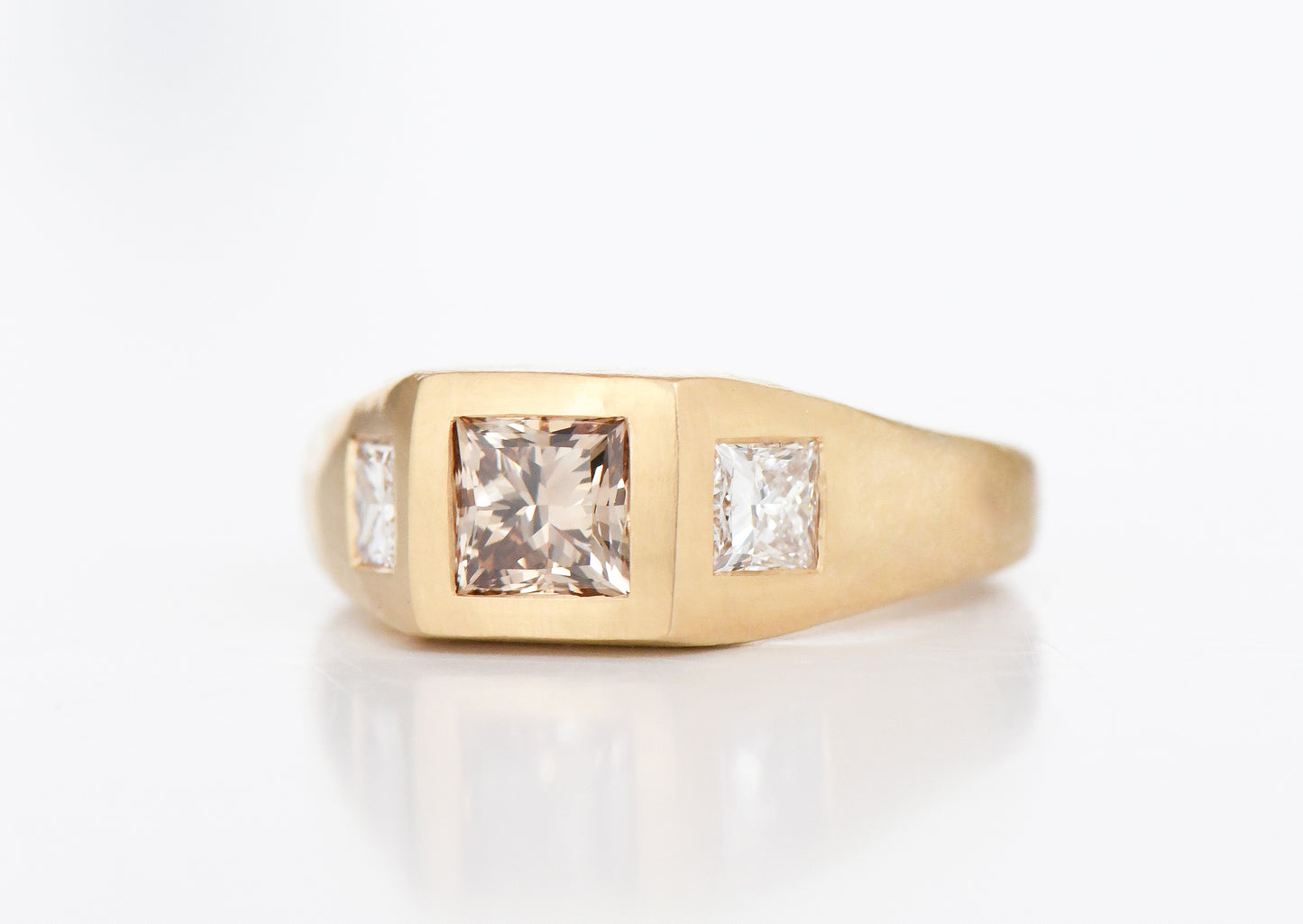 TRIPLE RING