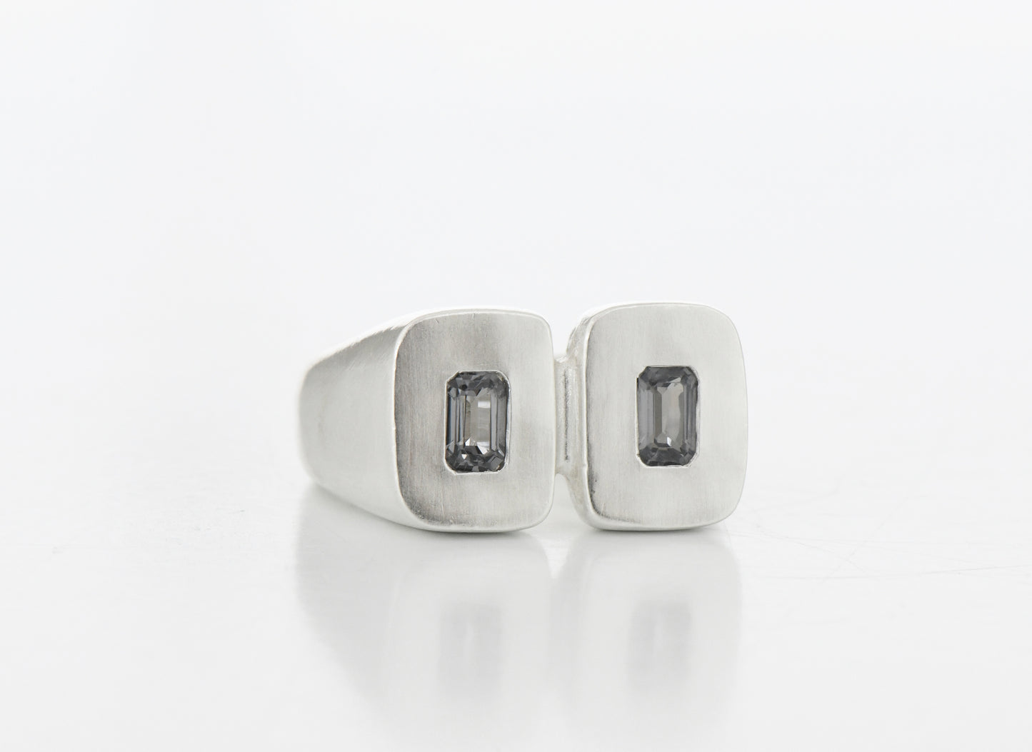 Double Cushion Ring