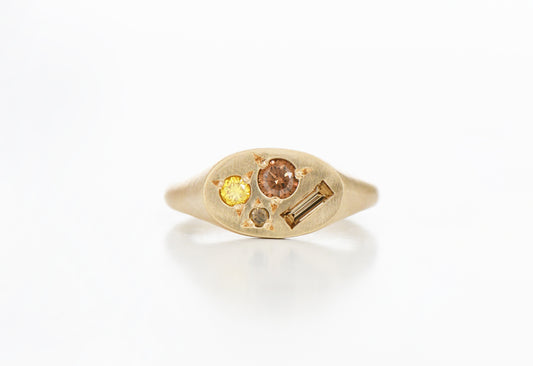 GOLDEN OVAL RING