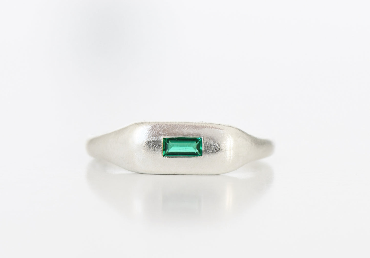 Pill Ring green