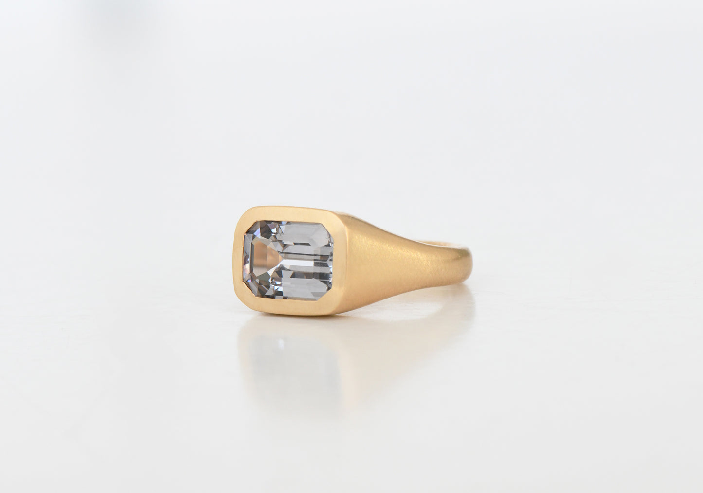Grey cushion ring