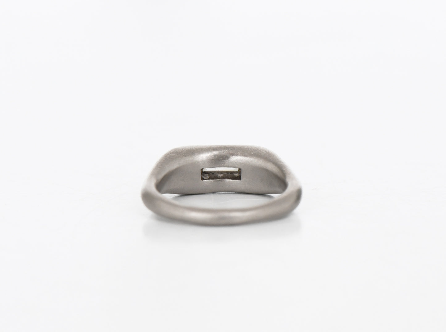 LUMP RING 18CT WHITE GOLD