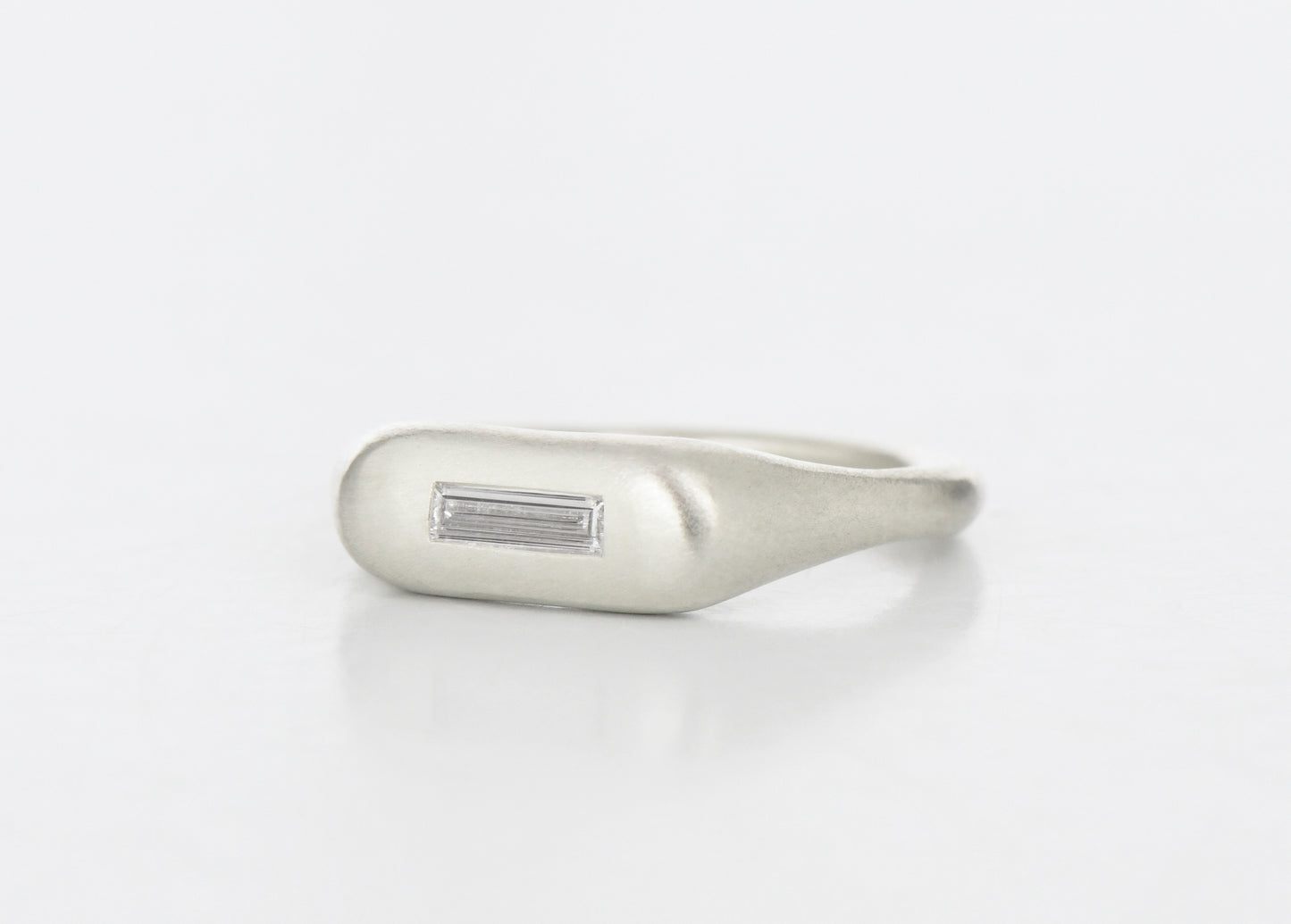 LUMP RING 9CT WHITE GOLD