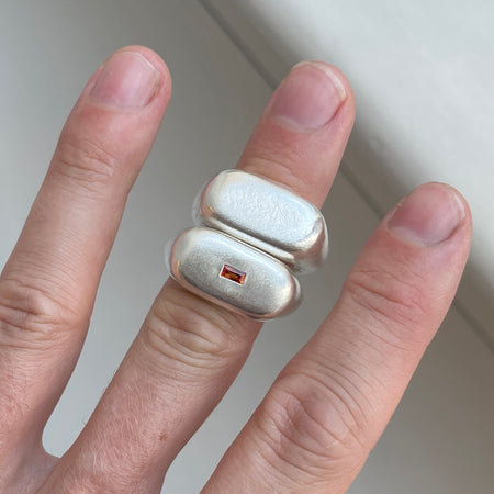 MUSEUM RING