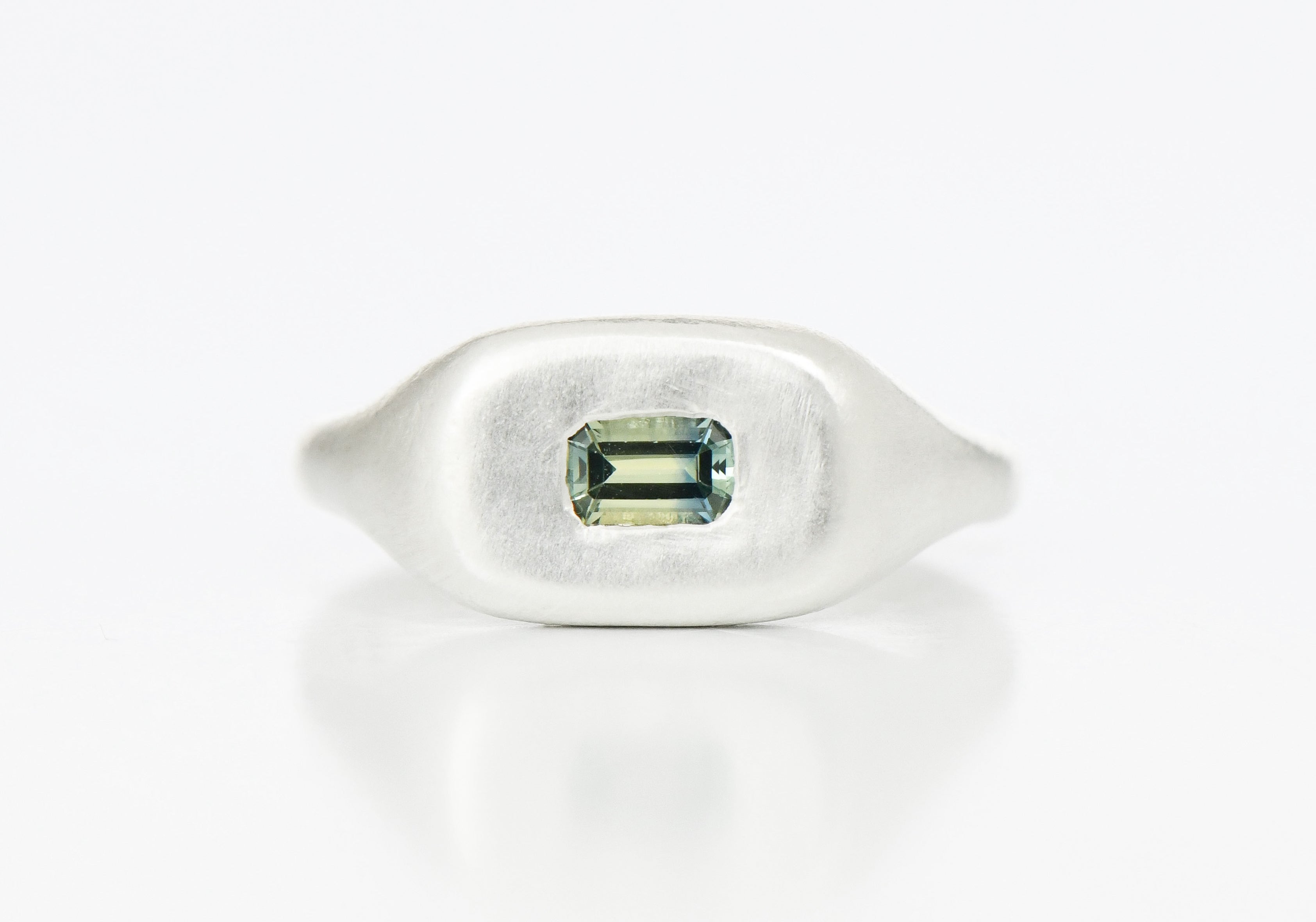 Rings – Seb Brown