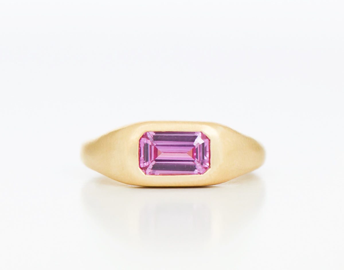 PINK BUBBLE RING
