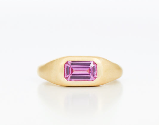 PINK BUBBLE RING