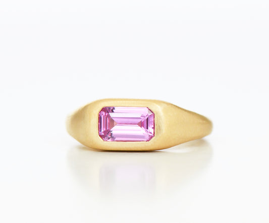 PINK BUBBLE RING
