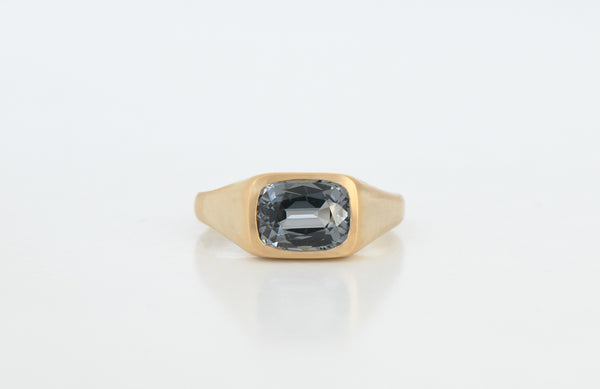 SPINEL CUSHION RING