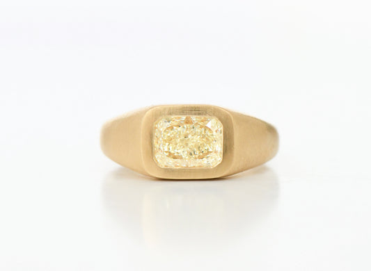 YELLOW CUSHION RING