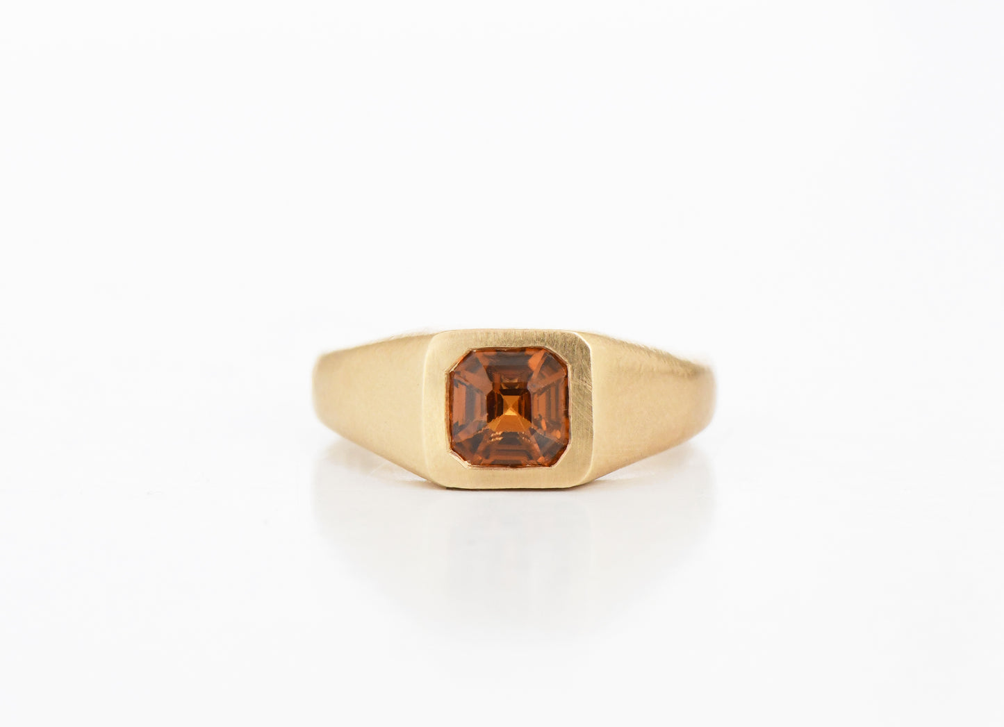 ZIRCON BLOCK RING