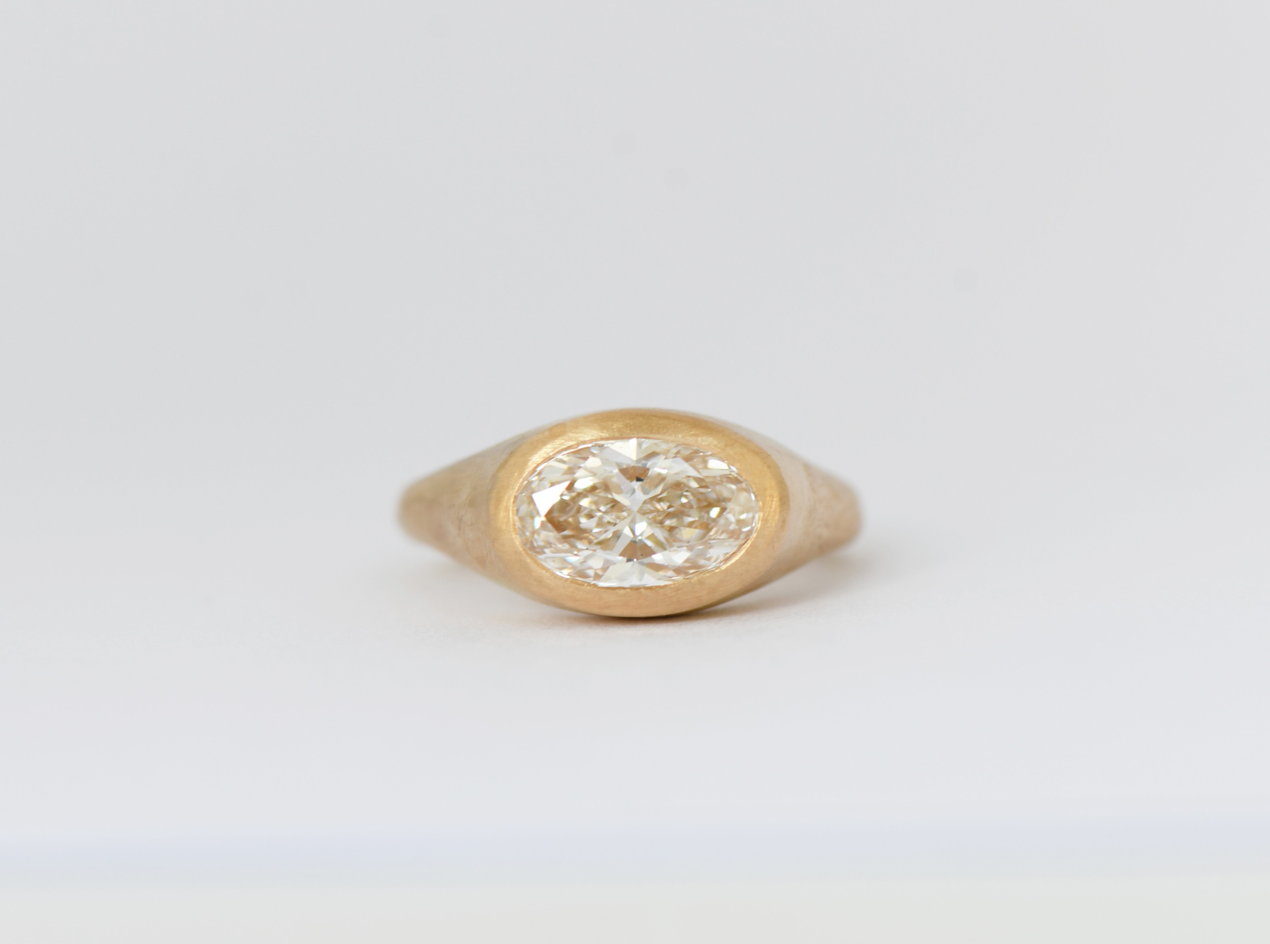 XL oval diamond ring