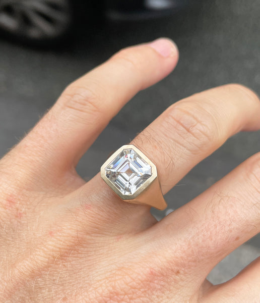 Cocktail ring asscher