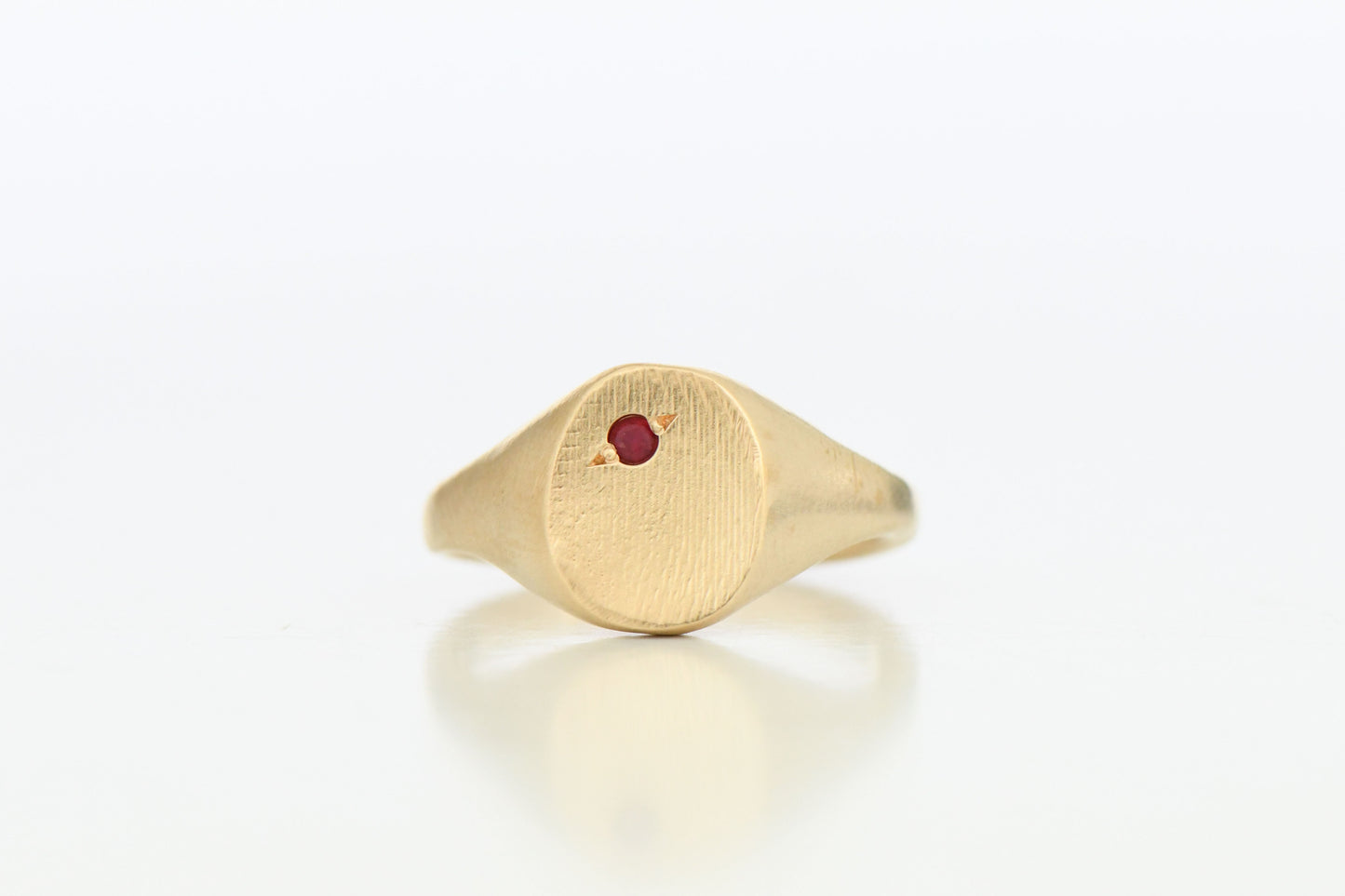 Offset Ring Gold (O)