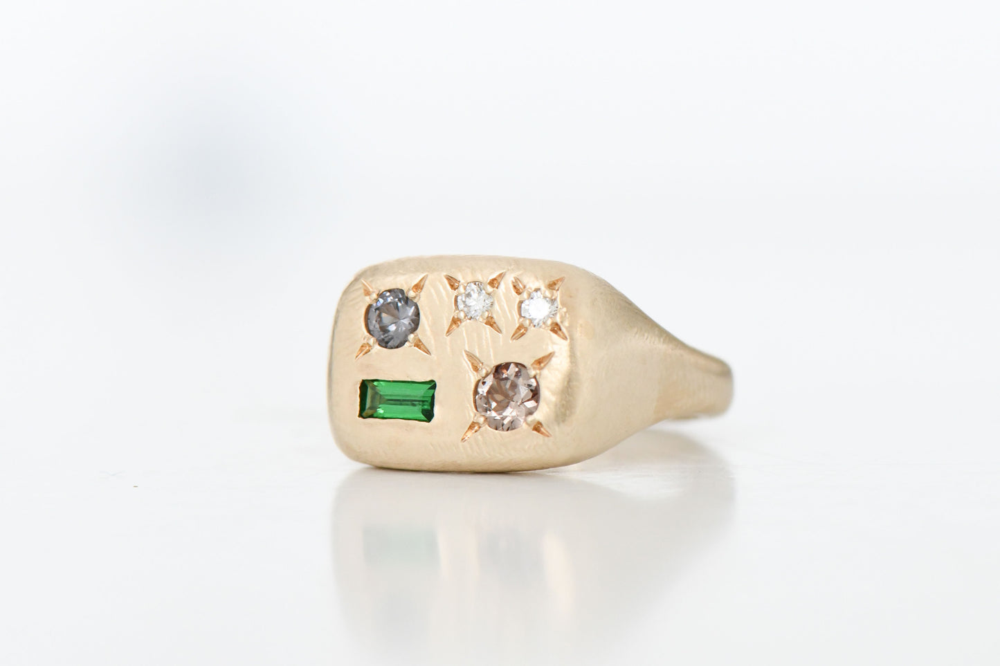 BANGKOK RING (L 1/2)