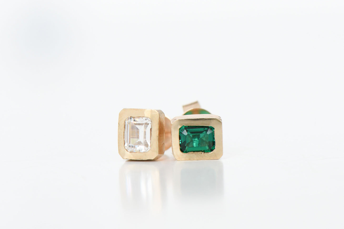 Cushion Earring Gold (pair)