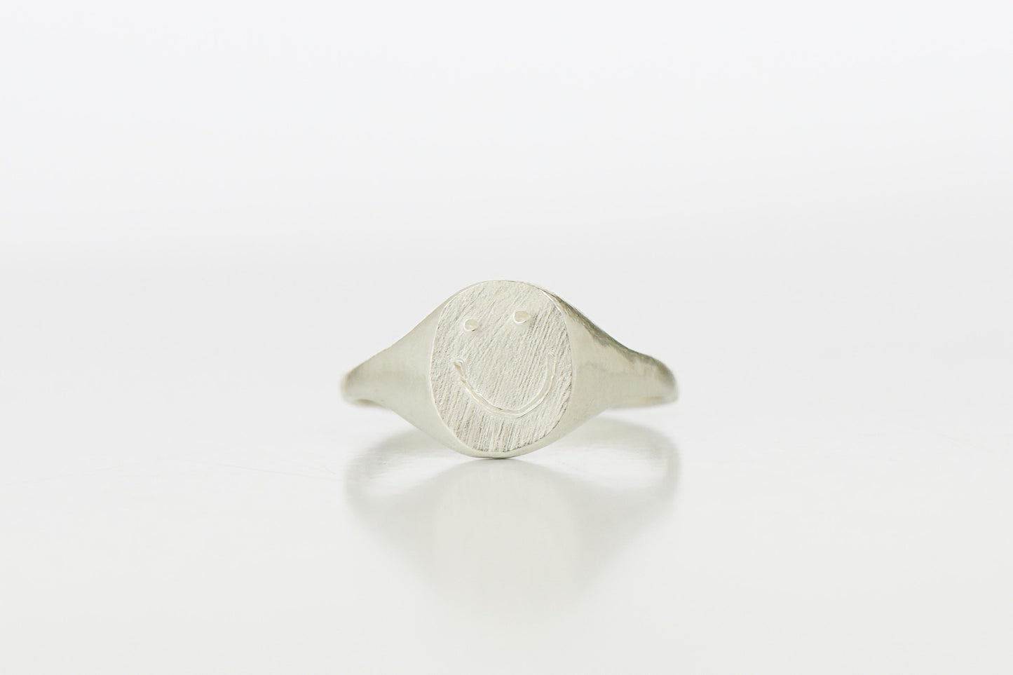 Smiley Signet Silver (O)