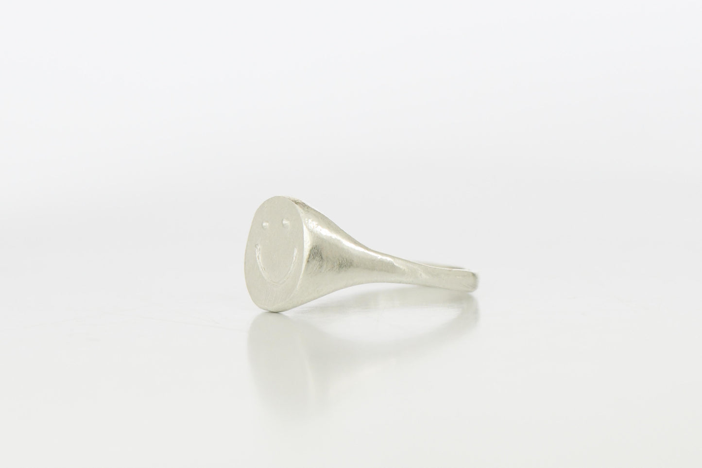 Smiley Signet Silver (O)
