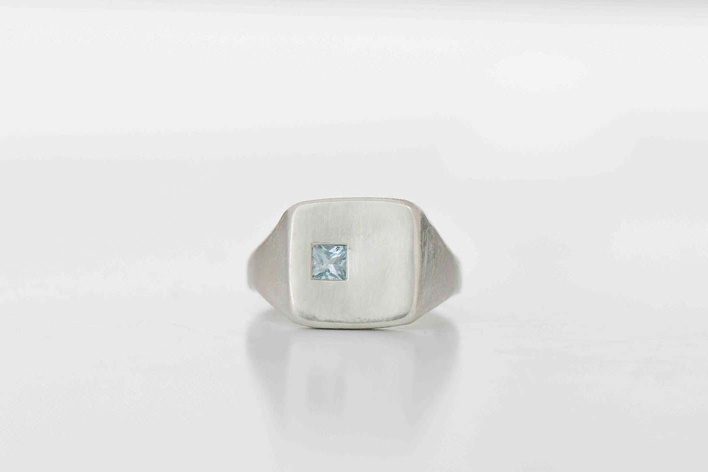 Aqua Tablet Ring (S 1/2)
